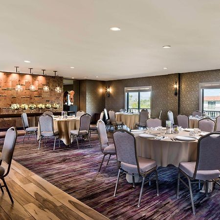 Embassy Suites By Hilton Scottsdale Resort Exterior foto
